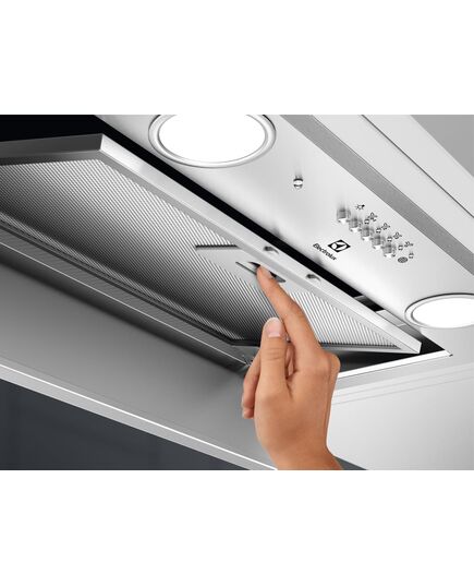 IEBŪVĒJAMIE TVAIKA NOSŪCĒJI ELECTROLUX LFG516X