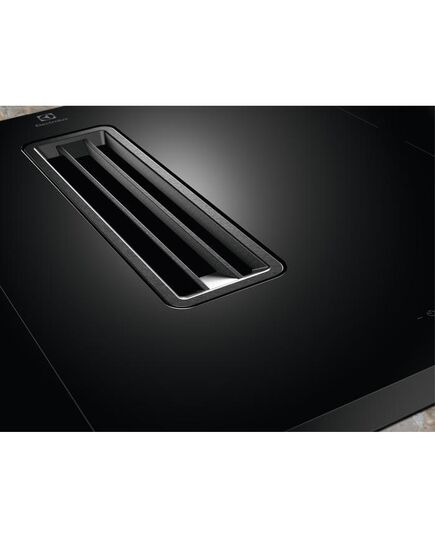 ВСТРАИВАЕМЫЕ ЭЛЕКТРИЧЕСКИЕ ПОВЕРХНОСТИ ELECTROLUX ECC8344 ИНДУКЦИОННАЯ СО ВСТРОЕННОЙ ВЫТЯЖКОЙ!