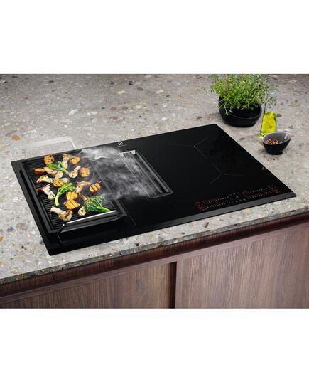 ВСТРАИВАЕМЫЕ ЭЛЕКТРИЧЕСКИЕ ПОВЕРХНОСТИ ELECTROLUX ECC8344 ИНДУКЦИОННАЯ СО ВСТРОЕННОЙ ВЫТЯЖКОЙ!