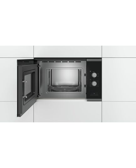 IEBŪVĒJAMĀS MIKROVIĻŅU KRĀSNIS BOSCH BFL520MS0