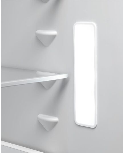 IEBŪVĒJAMIE LEDUSSKAPJI ELECTROLUX E8MNCD18S 177.2CM NO FROST  IEBŪVĒJAMS!