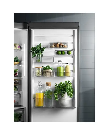 IEBŪVĒJAMIE LEDUSSKAPJI ELECTROLUX ENCMUSP9S 188.4CM IEBŪVĒJAMS!