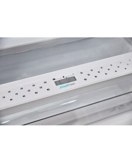 LEDUSSKAPJI SHARP SJFBB04DTXSEEU 170CM